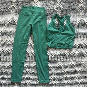 Whitney Simmons GYMSHARK Green Leggings and Sports Bra Set